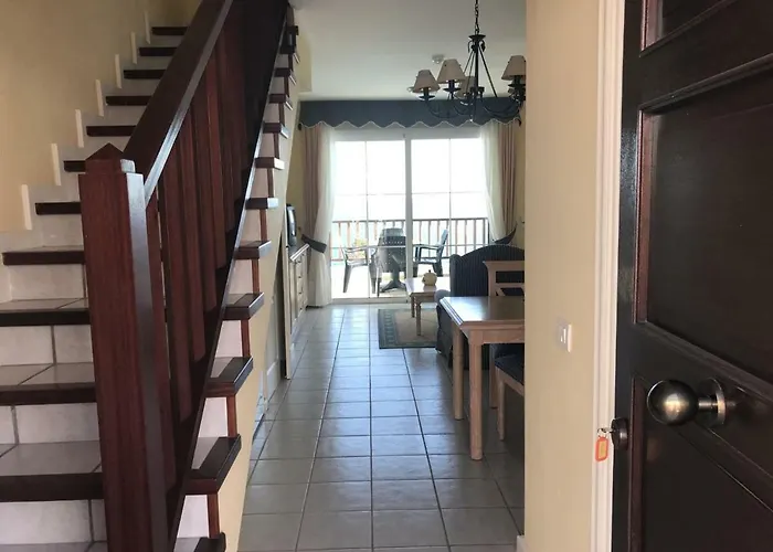 Rocas Del Mar Costa del Silencio